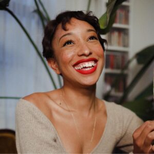 Featured Singer Tahira Clayton